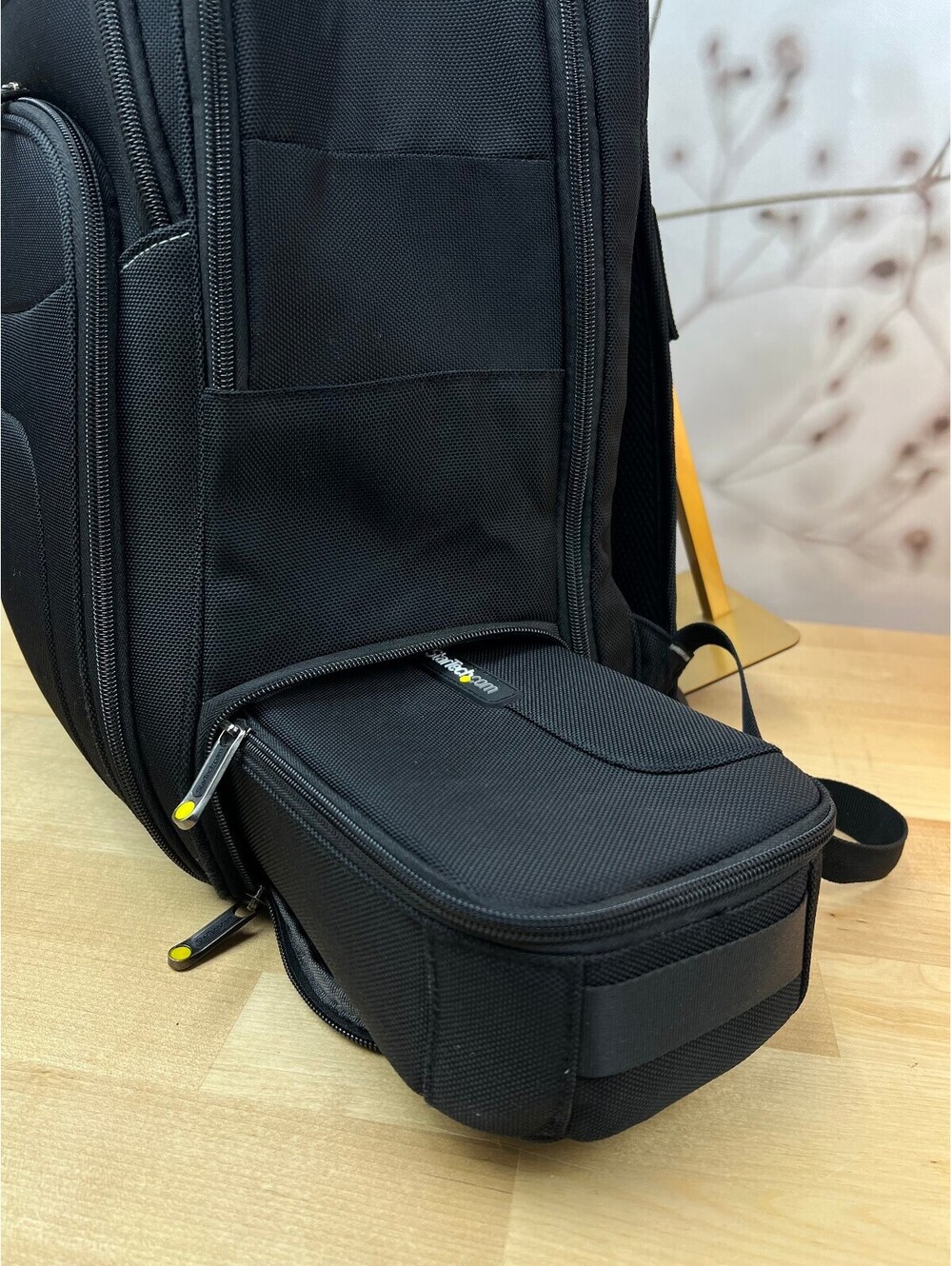 StarTech.com computer backpack for IT Pro - Picture 5 of 9